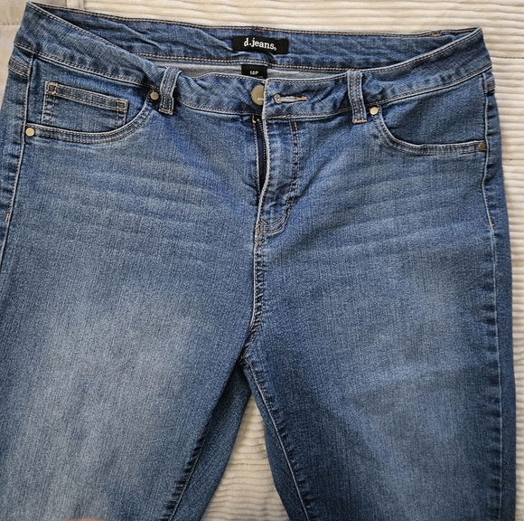 D.jeans Women's Blue Jeans Capri Size 14P - Picture 2 of 7